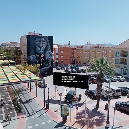 El Cordobes , Alojamiento Y Habitaciones Los Alcázares Exterior photo